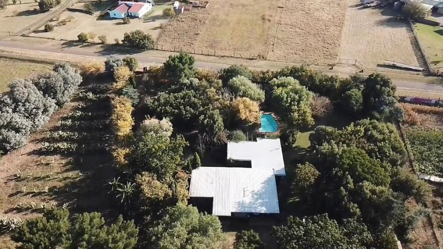 4 Bedroom Property for Sale in Mooilande Gauteng