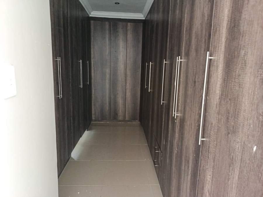 4 Bedroom Property for Sale in Eldo View Gauteng