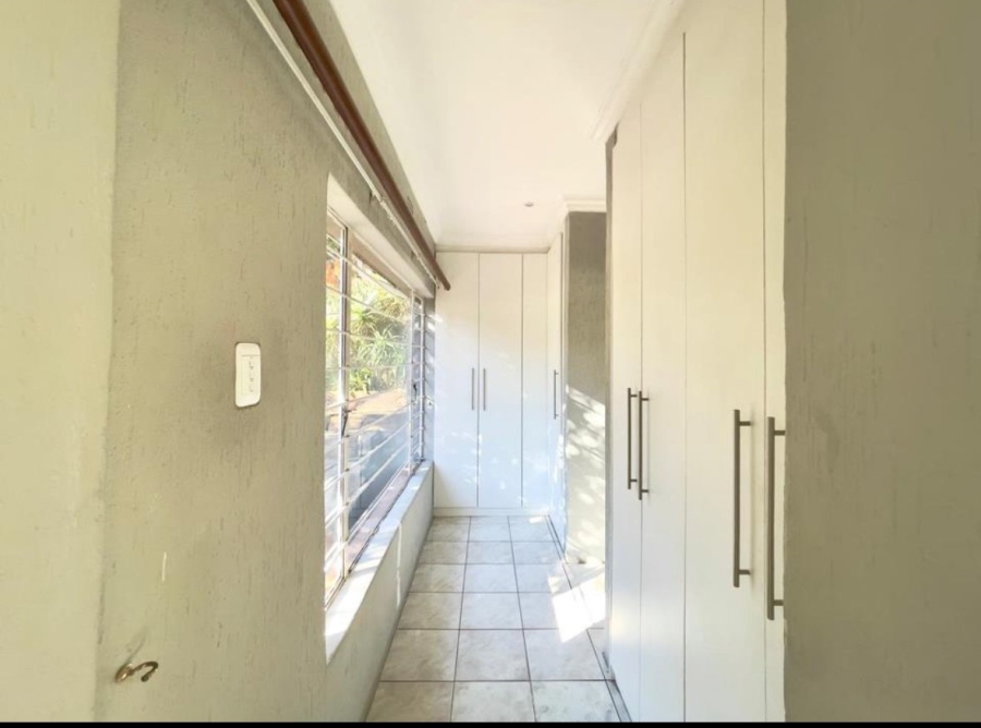 To Let 3 Bedroom Property for Rent in Edenvale Central Gauteng