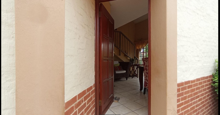 3 Bedroom Property for Sale in Equestria Gauteng