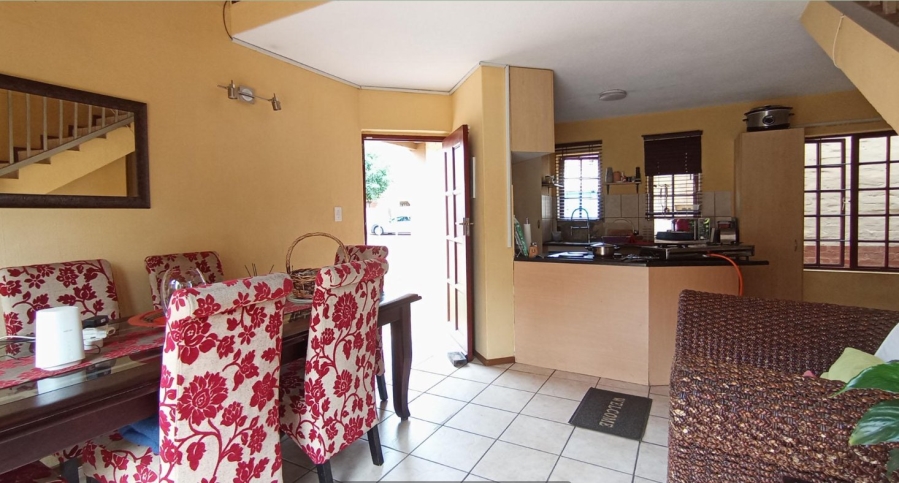 3 Bedroom Property for Sale in Equestria Gauteng