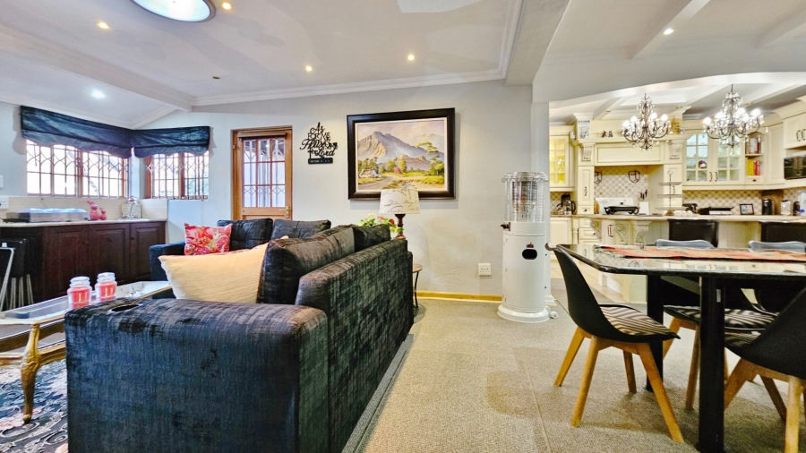 3 Bedroom Property for Sale in Three Rivers Gauteng