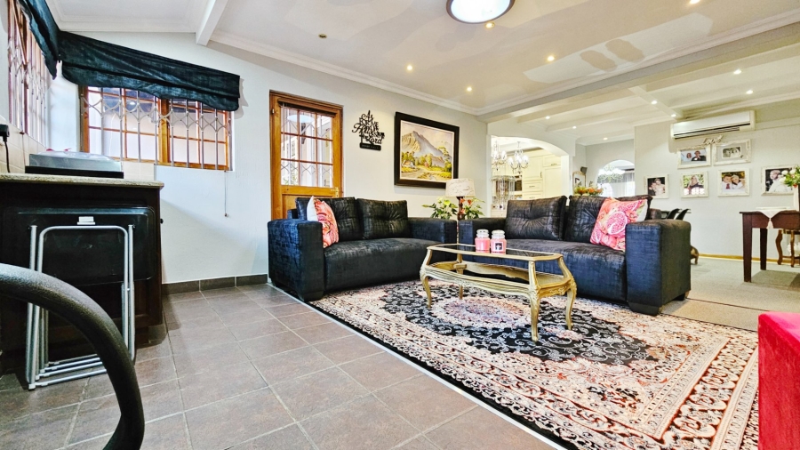 3 Bedroom Property for Sale in Three Rivers Gauteng