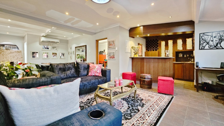 3 Bedroom Property for Sale in Three Rivers Gauteng