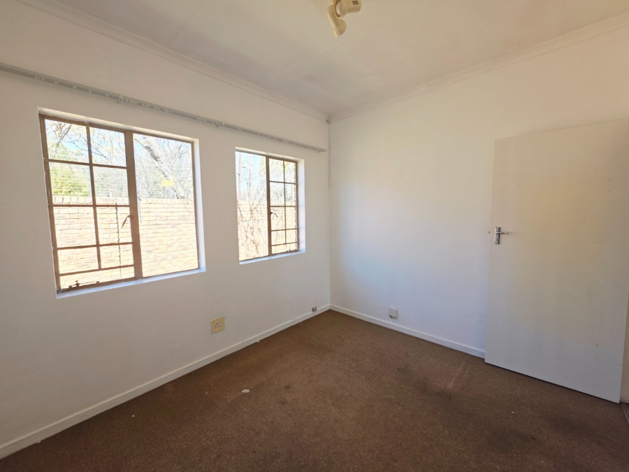 2 Bedroom Property for Sale in Equestria Gauteng