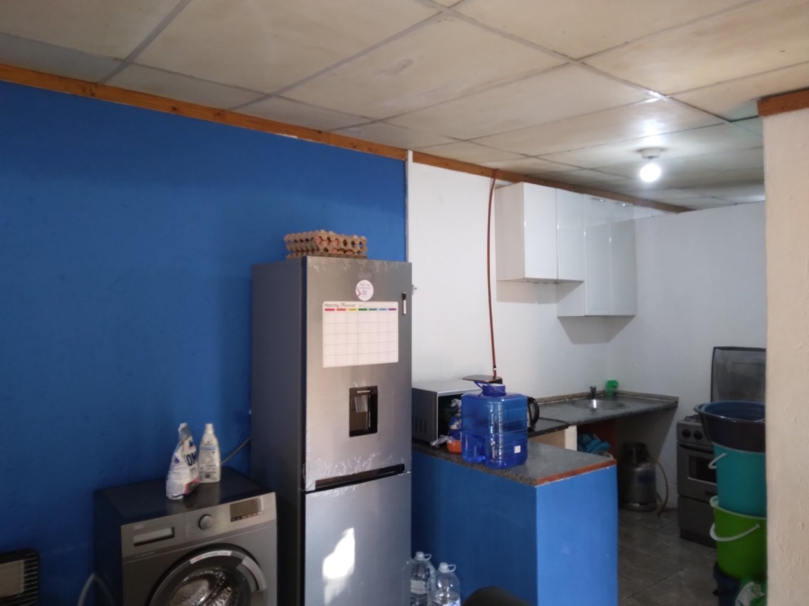 To Let 1 Bedroom Property for Rent in Crowthorne AH Gauteng