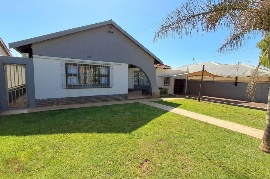 3 Bedroom Property for Sale in Homestead Gauteng