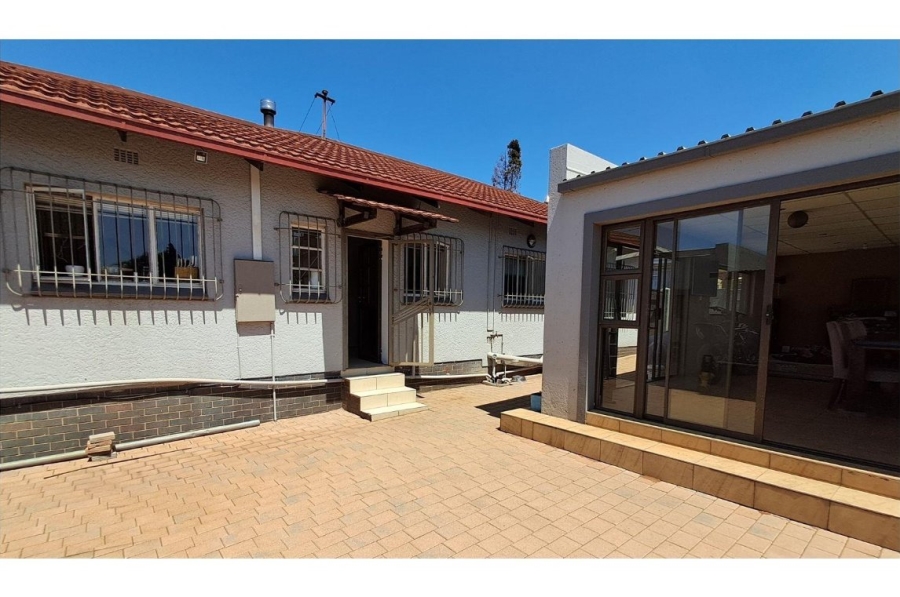 3 Bedroom Property for Sale in Homestead Gauteng