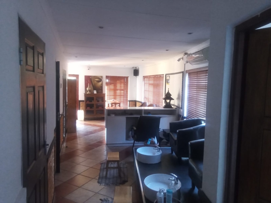 To Let commercial Property for Rent in Eastleigh Gauteng