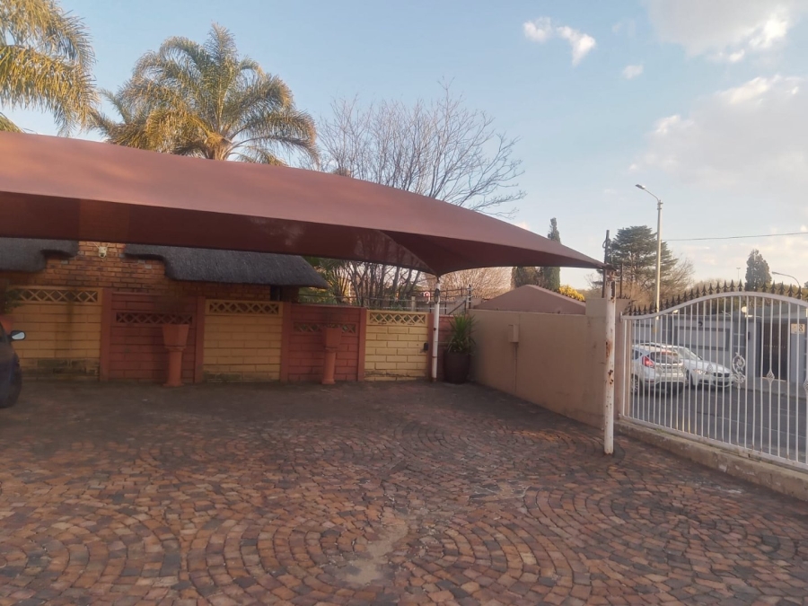 To Let commercial Property for Rent in Eastleigh Gauteng