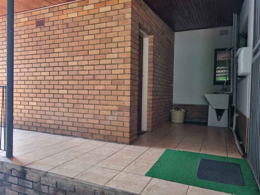 4 Bedroom Property for Sale in Pretoria Gardens Gauteng