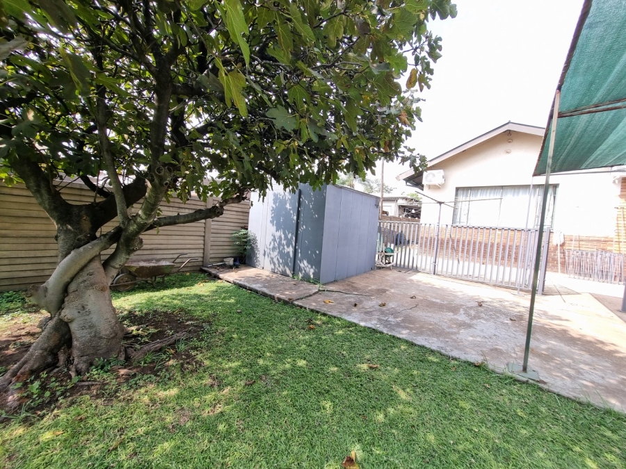 4 Bedroom Property for Sale in Pretoria Gardens Gauteng