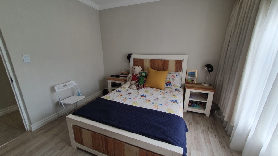 4 Bedroom Property for Sale in Blue Valley Golf Estate Gauteng