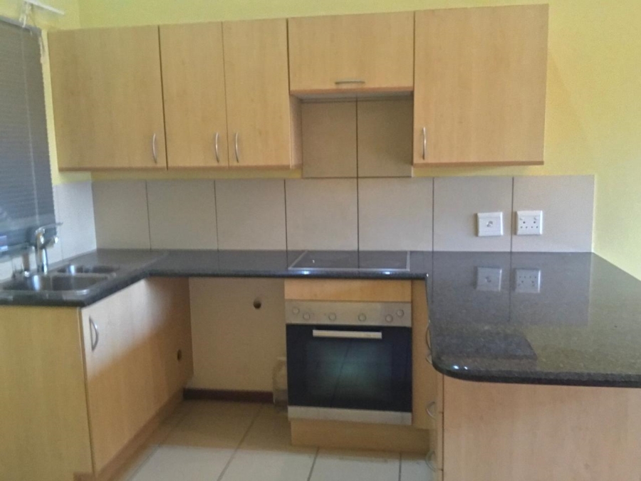 To Let 1 Bedroom Property for Rent in Jackal Creek Golf Estate Gauteng