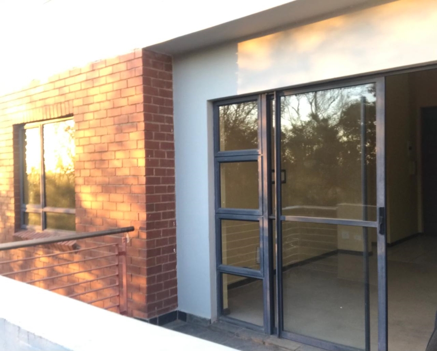 To Let 1 Bedroom Property for Rent in Jackal Creek Golf Estate Gauteng