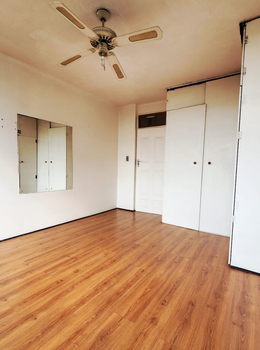 2 Bedroom Property for Sale in Queenswood Gauteng