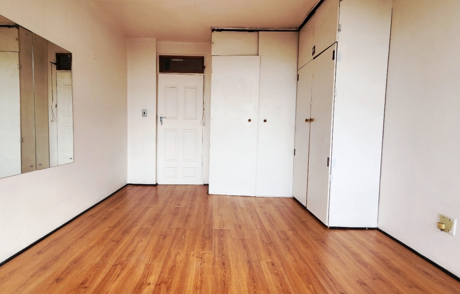 2 Bedroom Property for Sale in Queenswood Gauteng