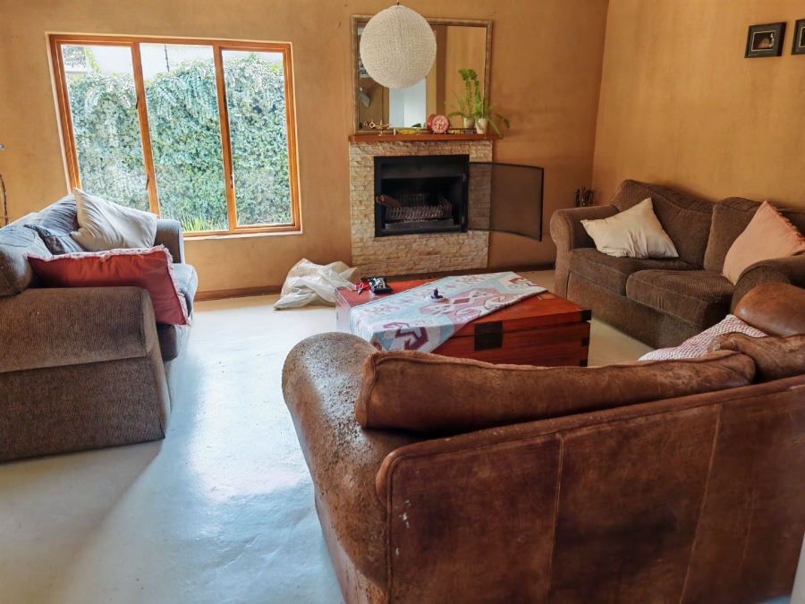 6 Bedroom Property for Sale in Rosebank Gauteng