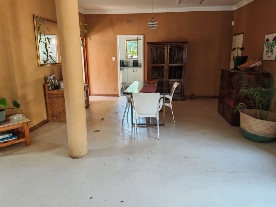 6 Bedroom Property for Sale in Rosebank Gauteng