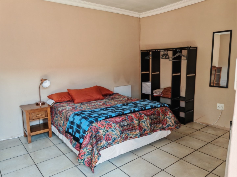 6 Bedroom Property for Sale in Rosebank Gauteng