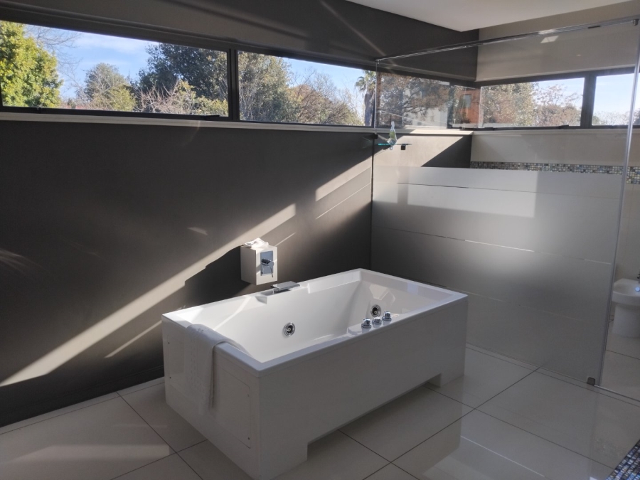 4 Bedroom Property for Sale in Bedfordview Gauteng