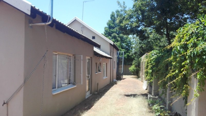 10 Bedroom Property for Sale in Lynnwood Gauteng