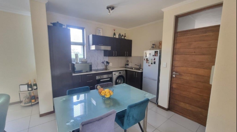 To Let 2 Bedroom Property for Rent in Jackal Creek Golf Estate Gauteng