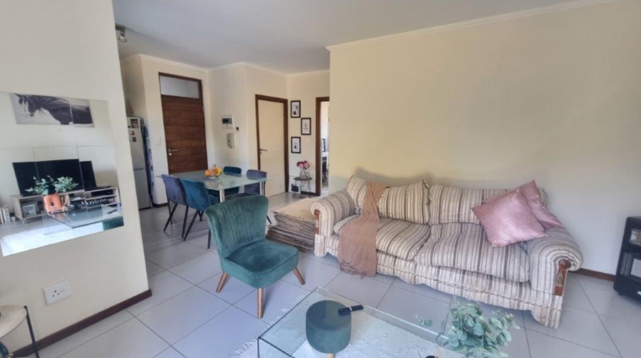 To Let 2 Bedroom Property for Rent in Jackal Creek Golf Estate Gauteng