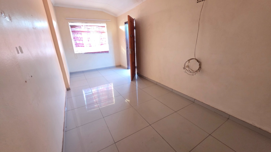 To Let 3 Bedroom Property for Rent in Laudium Gauteng