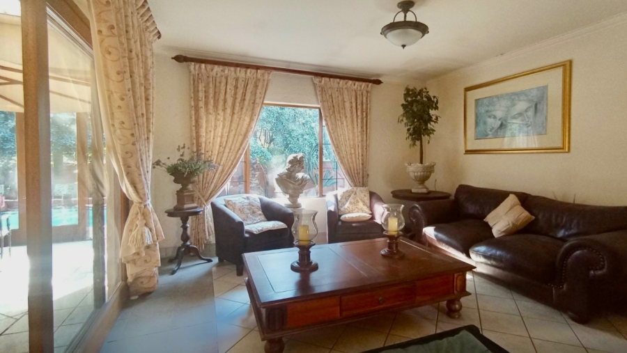4 Bedroom Property for Sale in Silver Lakes Gauteng