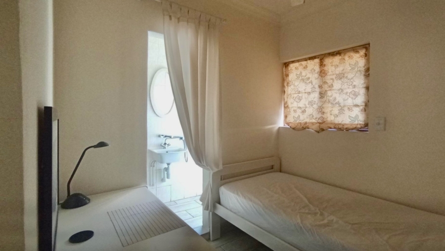 4 Bedroom Property for Sale in Silver Lakes Gauteng