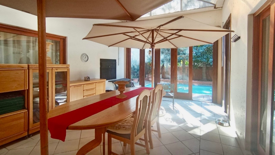 4 Bedroom Property for Sale in Silver Lakes Gauteng