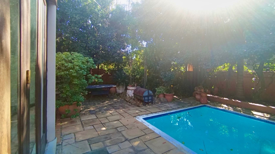 4 Bedroom Property for Sale in Silver Lakes Gauteng