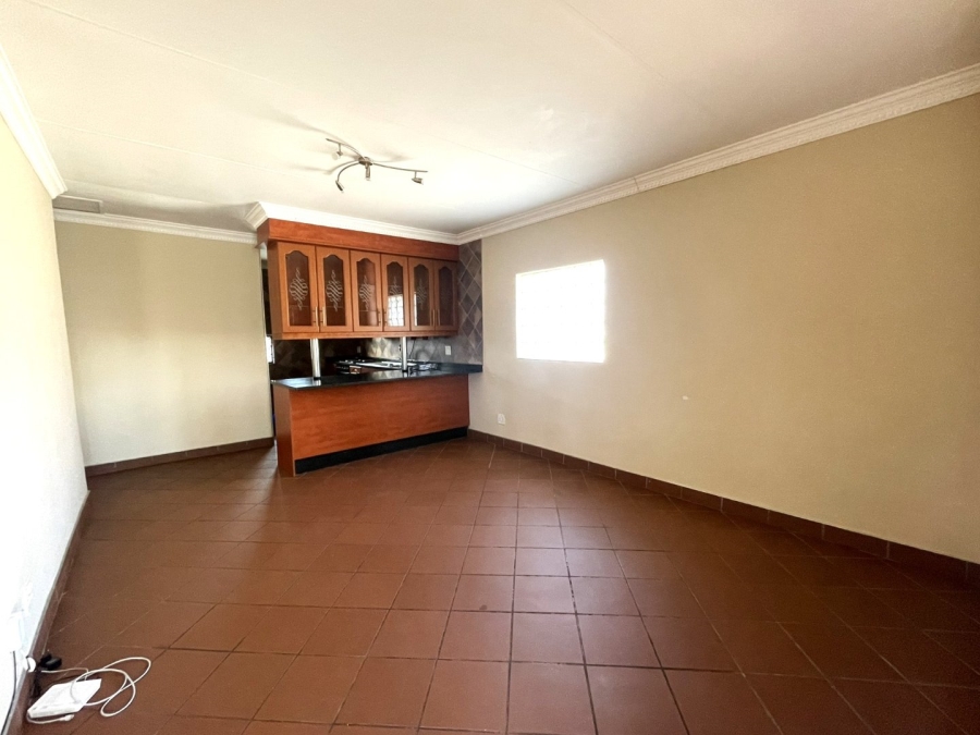 To Let 1 Bedroom Property for Rent in Valhalla Gauteng