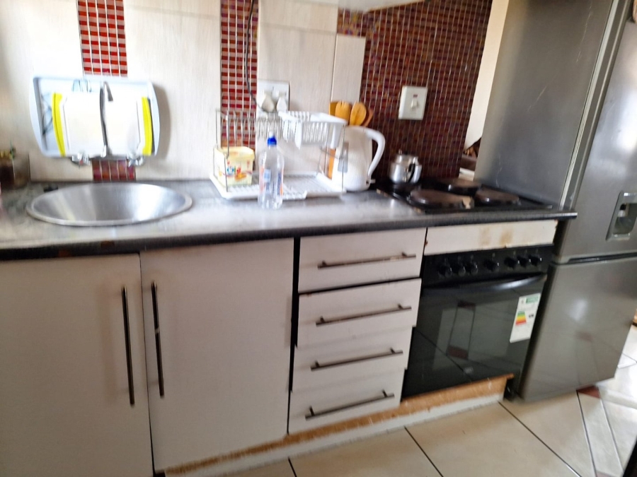 2 Bedroom Property for Sale in Jabulani Gauteng