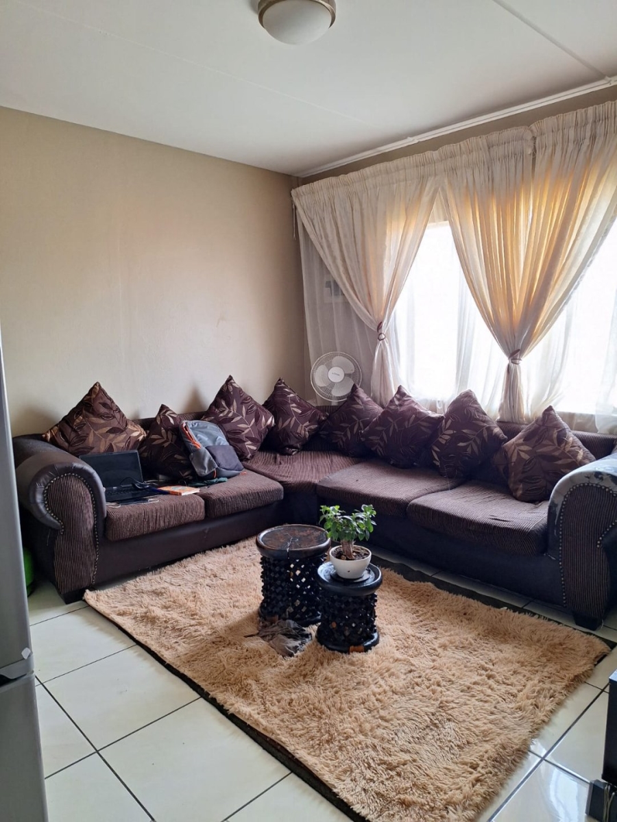 2 Bedroom Property for Sale in Jabulani Gauteng