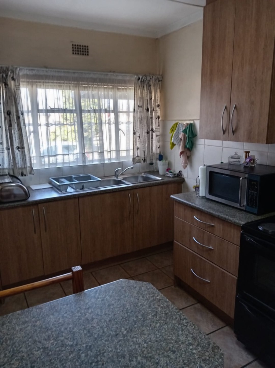3 Bedroom Property for Sale in Vanderbijlpark SW 5 Gauteng