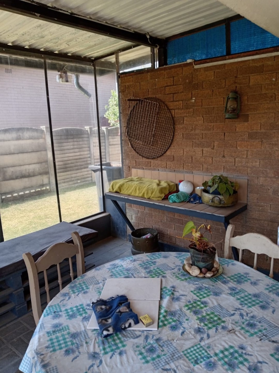 3 Bedroom Property for Sale in Vanderbijlpark SW 5 Gauteng
