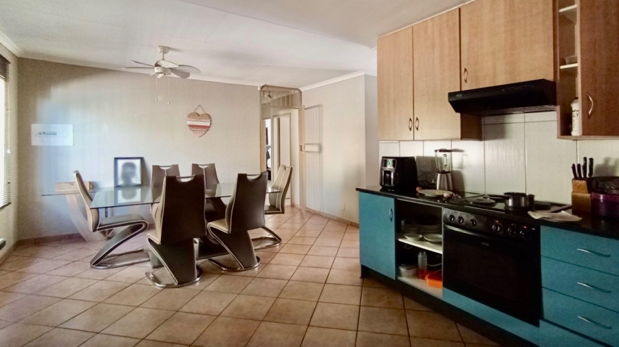 3 Bedroom Property for Sale in Willow Park Manor Gauteng