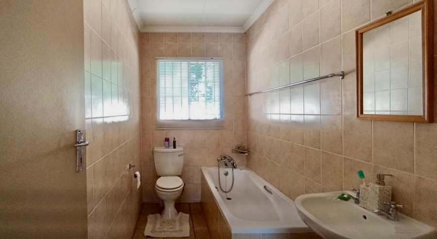 3 Bedroom Property for Sale in Willow Park Manor Gauteng