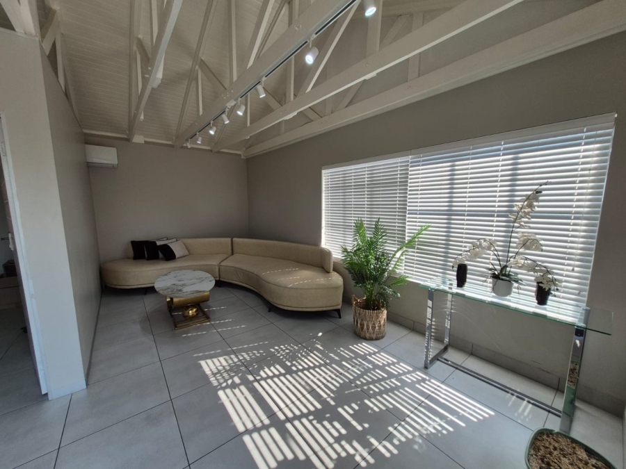 To Let commercial Property for Rent in Garsfontein Gauteng