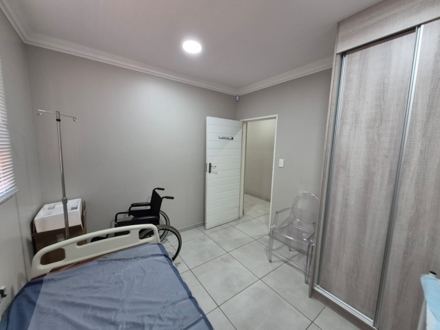 To Let commercial Property for Rent in Garsfontein Gauteng