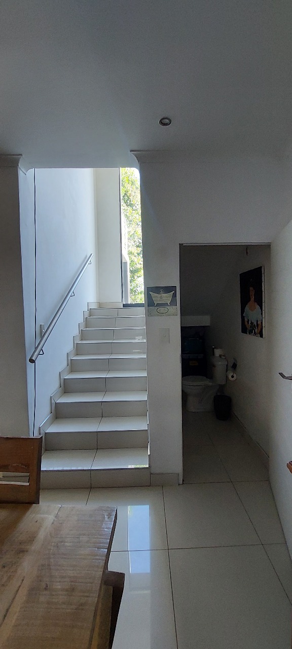 To Let 2 Bedroom Property for Rent in Emmarentia Gauteng