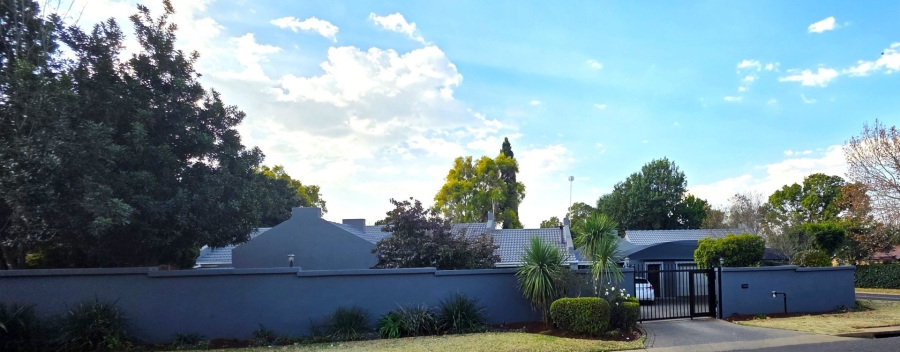 4 Bedroom Property for Sale in Eldoraigne Gauteng