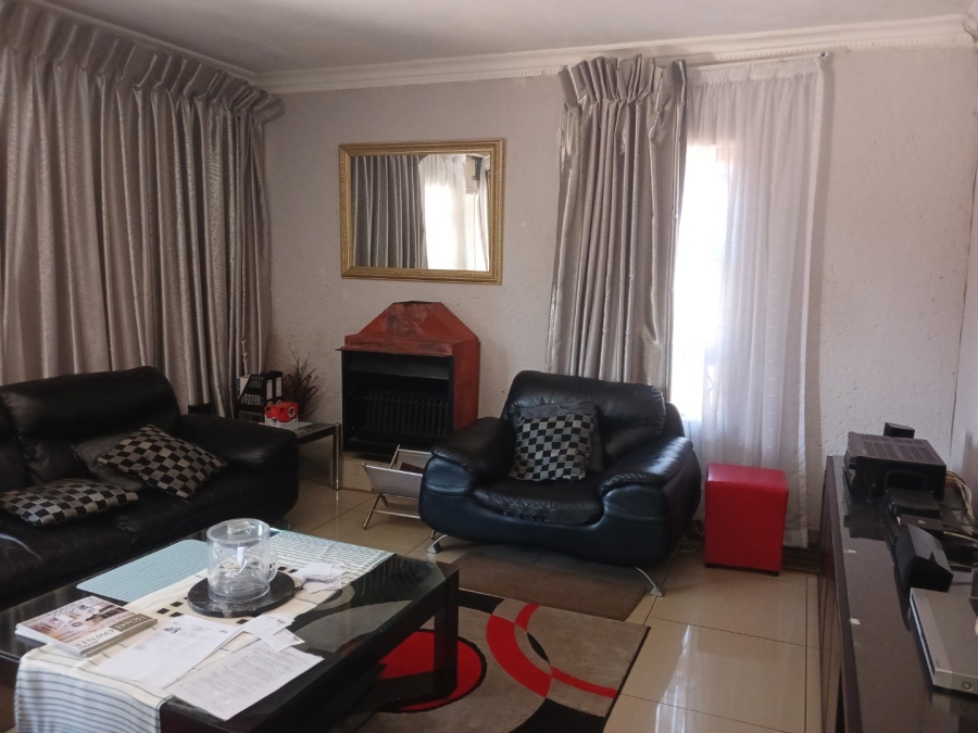3 Bedroom Property for Sale in Mayberry Park Gauteng