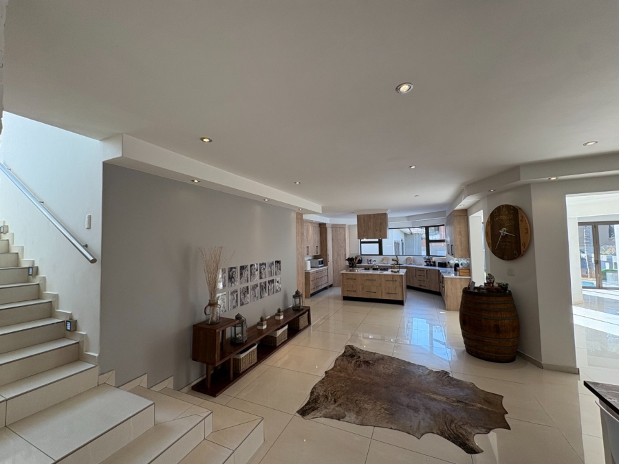 4 Bedroom Property for Sale in Willow Acres Ext 10 Gauteng