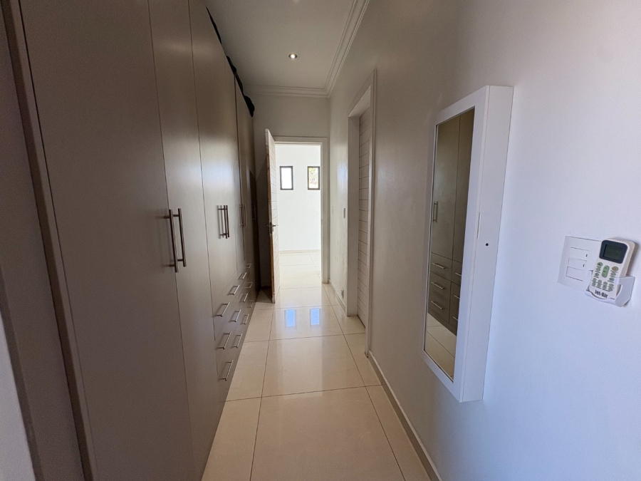 4 Bedroom Property for Sale in Willow Acres Ext 10 Gauteng