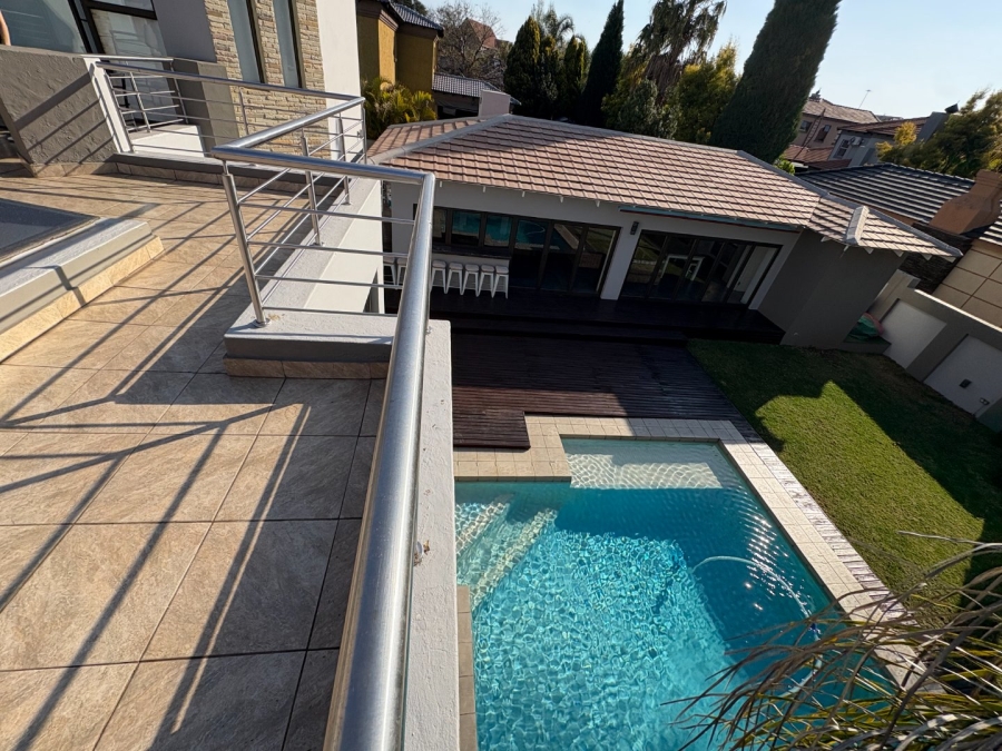 4 Bedroom Property for Sale in Willow Acres Ext 10 Gauteng