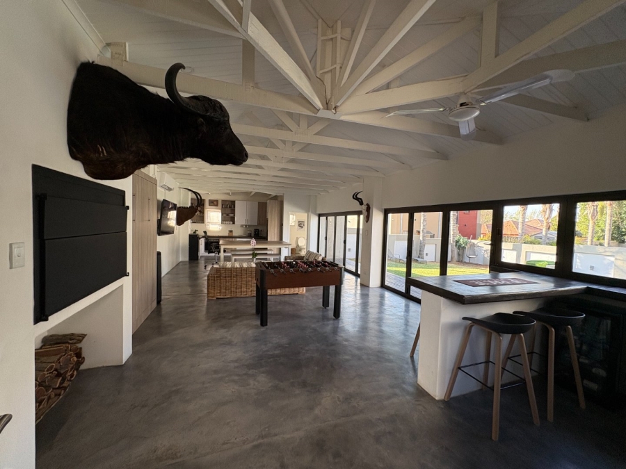 4 Bedroom Property for Sale in Willow Acres Ext 10 Gauteng