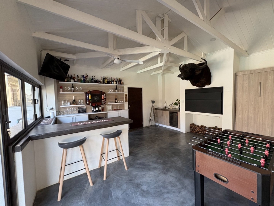 4 Bedroom Property for Sale in Willow Acres Ext 10 Gauteng